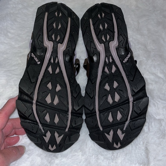 Teva sandals - Picture 5 of 8